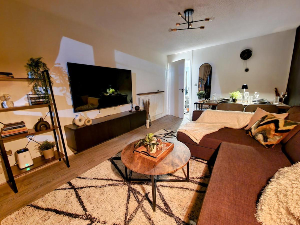 Spacious And Modern Flat In Archway London Eksteriør billede