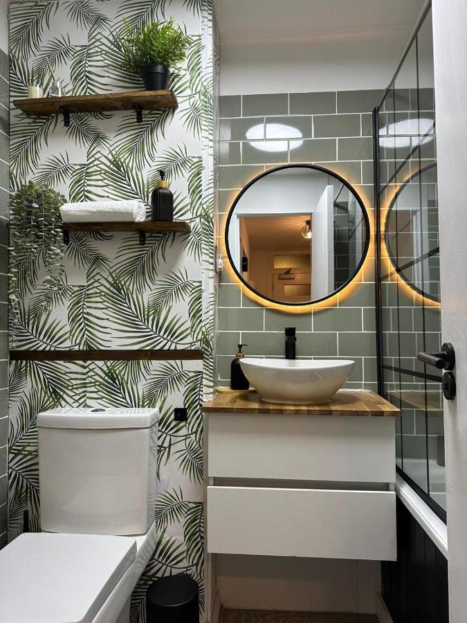 Spacious And Modern Flat In Archway London Eksteriør billede