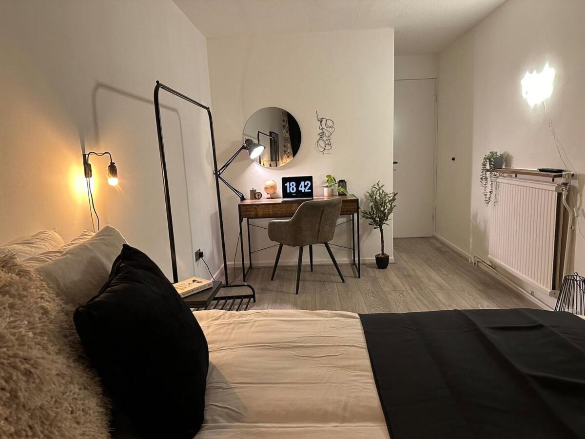 Spacious And Modern Flat In Archway London Eksteriør billede