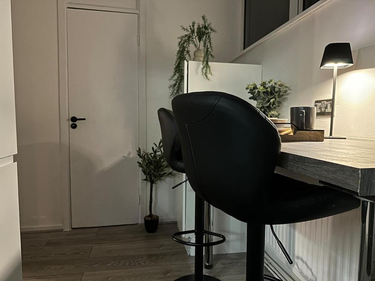 Spacious And Modern Flat In Archway London Eksteriør billede