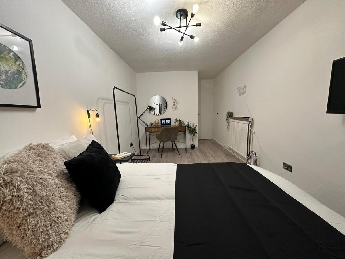 Spacious And Modern Flat In Archway London Eksteriør billede